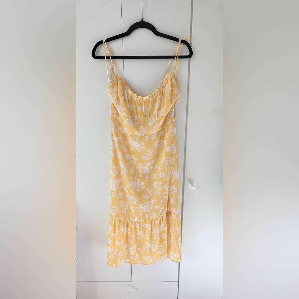 NWT Abercrombie & Fitch Tie-Strap Ruched Midi Dress - Yellow - S - Picture 4 of 8